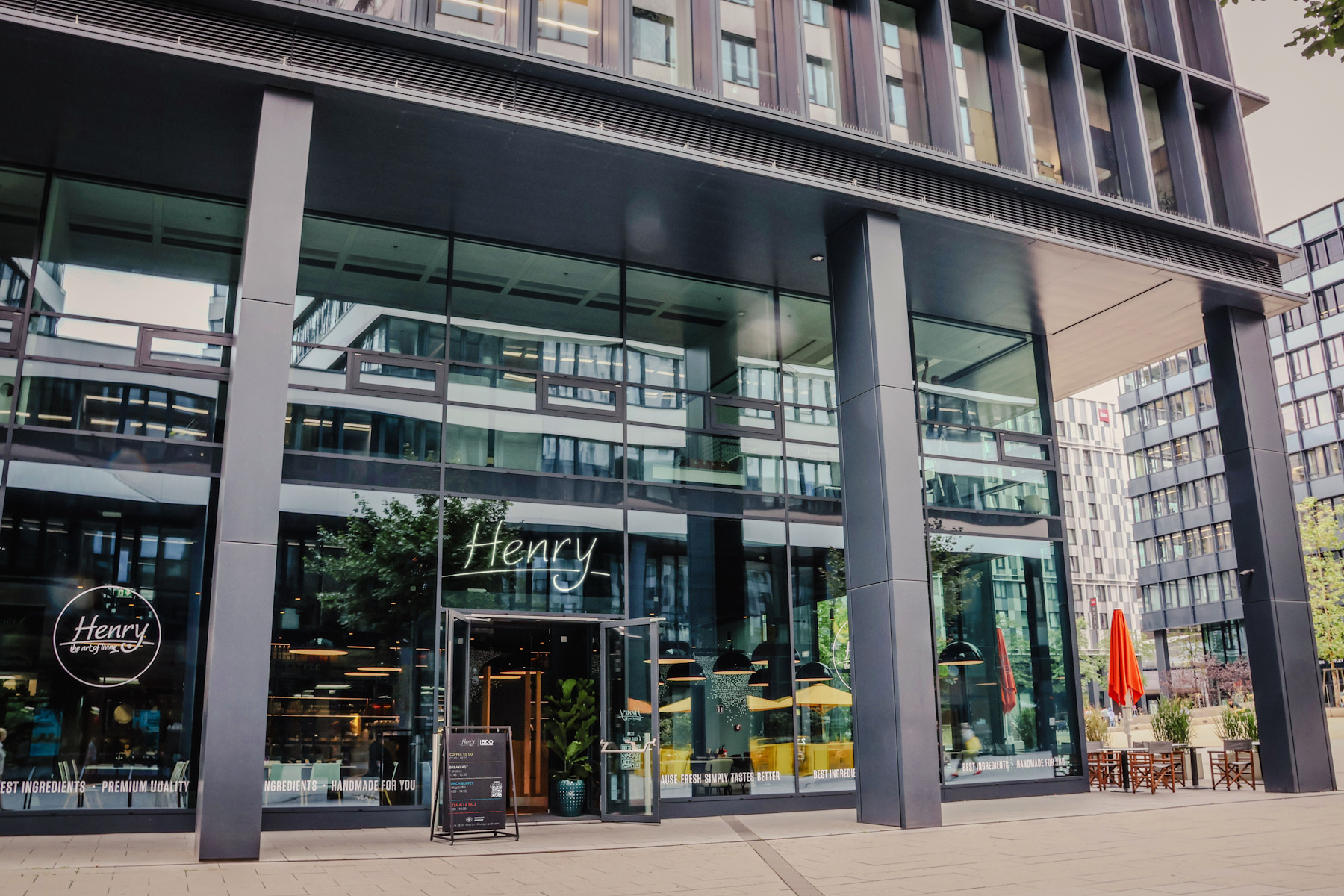 HENRY @ BDO Aussenansicht-Eingang